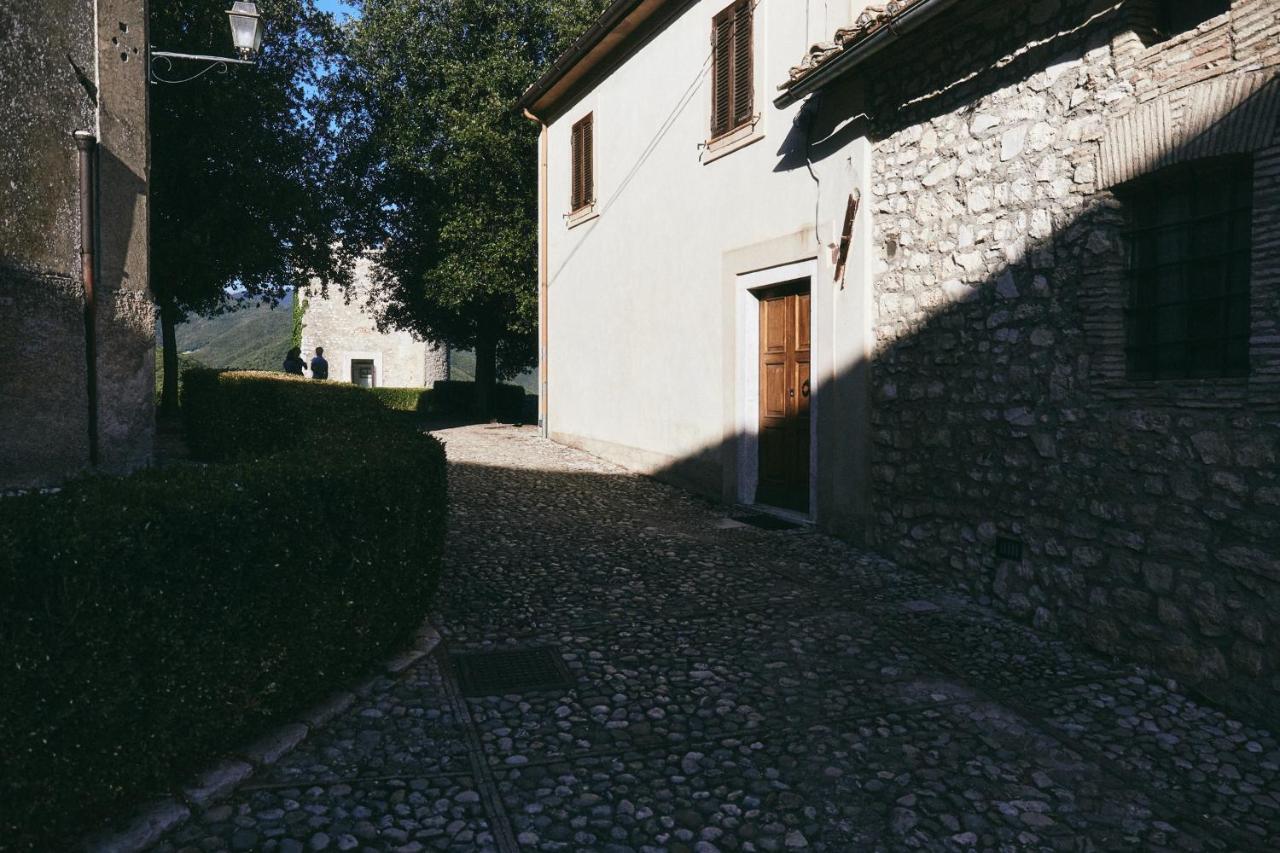 Albergo Diffuso Crispolti Labro Eksteriør bilde